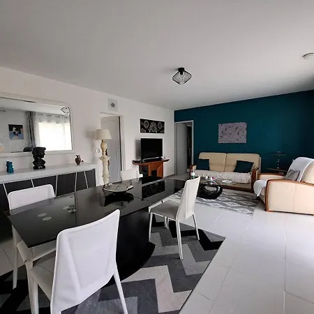 Holiday home Serenite Lit-et-Mixe