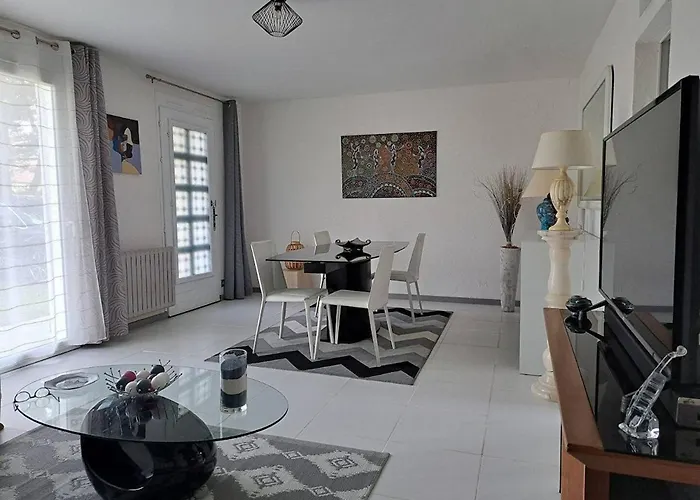 Serenite بيت للعطل ليت إت ميكسي